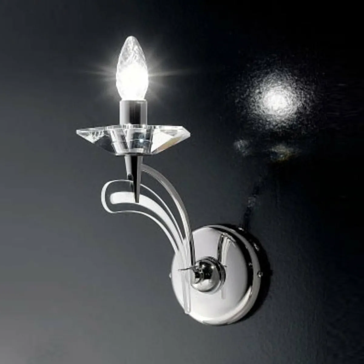 applique__icaro__lampe_av_verre_cristal_chrom_0.webp Clearance Metallux Applique ICARO 1 lampe av. verre cristal, chromé