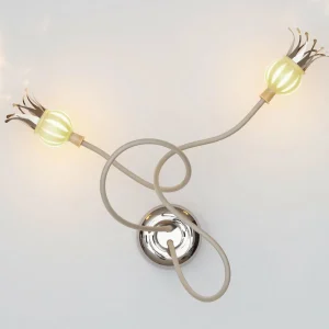 Clearance Serien Lighting Applique de designer Poppy avec des pétales