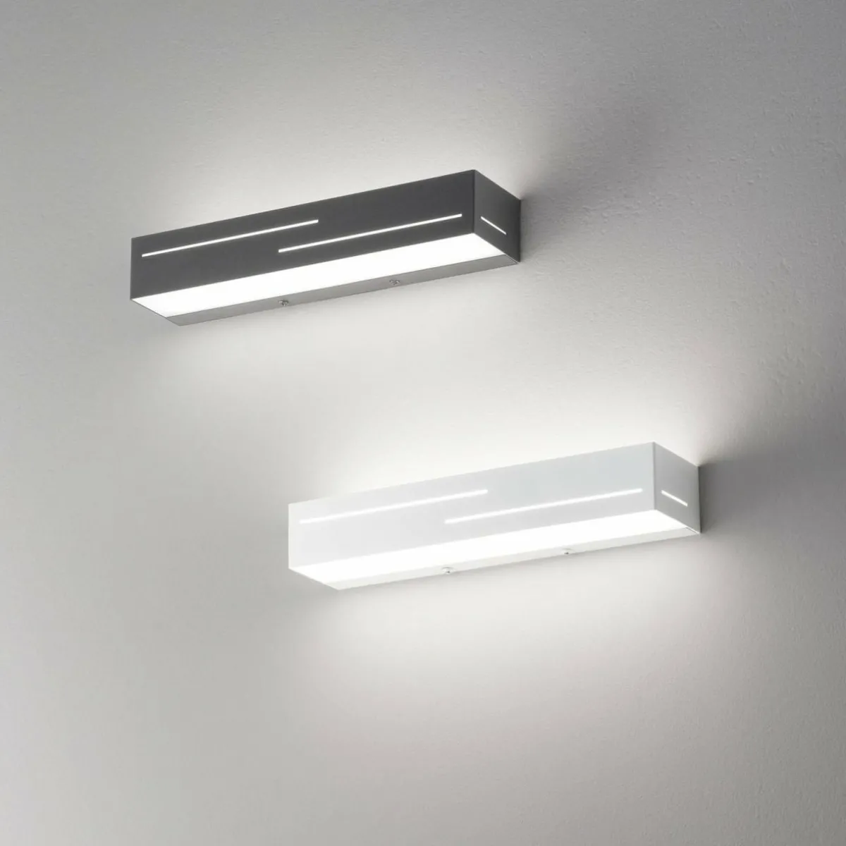 applique_murale_led_banny_anthracite_largeur_cm_up__downlight_1.webp Flash Sale Fabas Luce Applique murale LED Banny, anthracite, largeur 31cm, Up- & Downlight