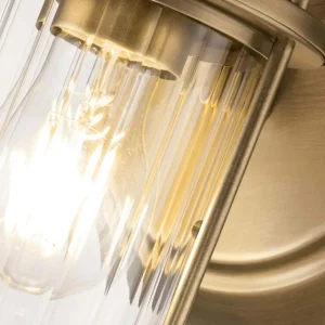 Best Sale QUOIZEL Applique murale Riggs IP44, laiton vieilli, à 1 lampe