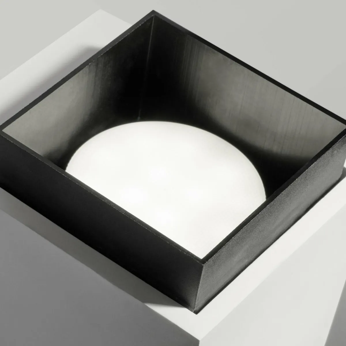 applique_murale_syme_blancnoir_angulaire__cm_pltre_gx_0.webp Cheap TECNICO by Sforzin Applique murale Syme, blanc/noir angulaire, 11 cm, plâtre, GX53