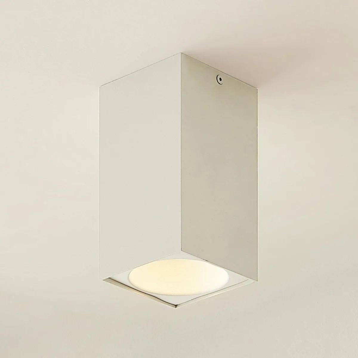 arcchio_hinka_plafonnier_angulaire_cm_blanc_2.webp Store Arcchio Hinka plafonnier, angulaire, 18 cm, blanc