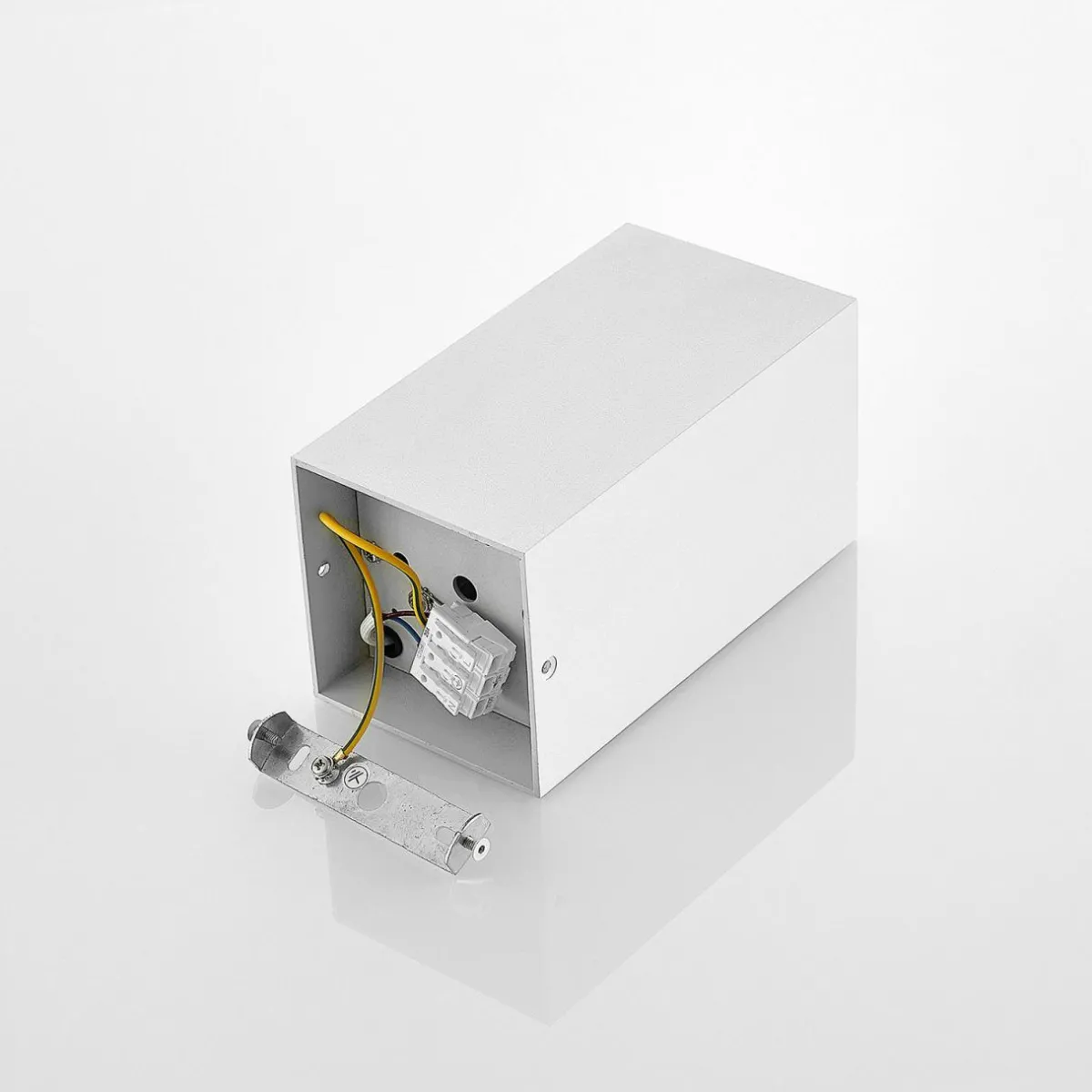 arcchio_hinka_plafonnier_angulaire_cm_blanc_6.webp Store Arcchio Hinka plafonnier, angulaire, 18 cm, blanc