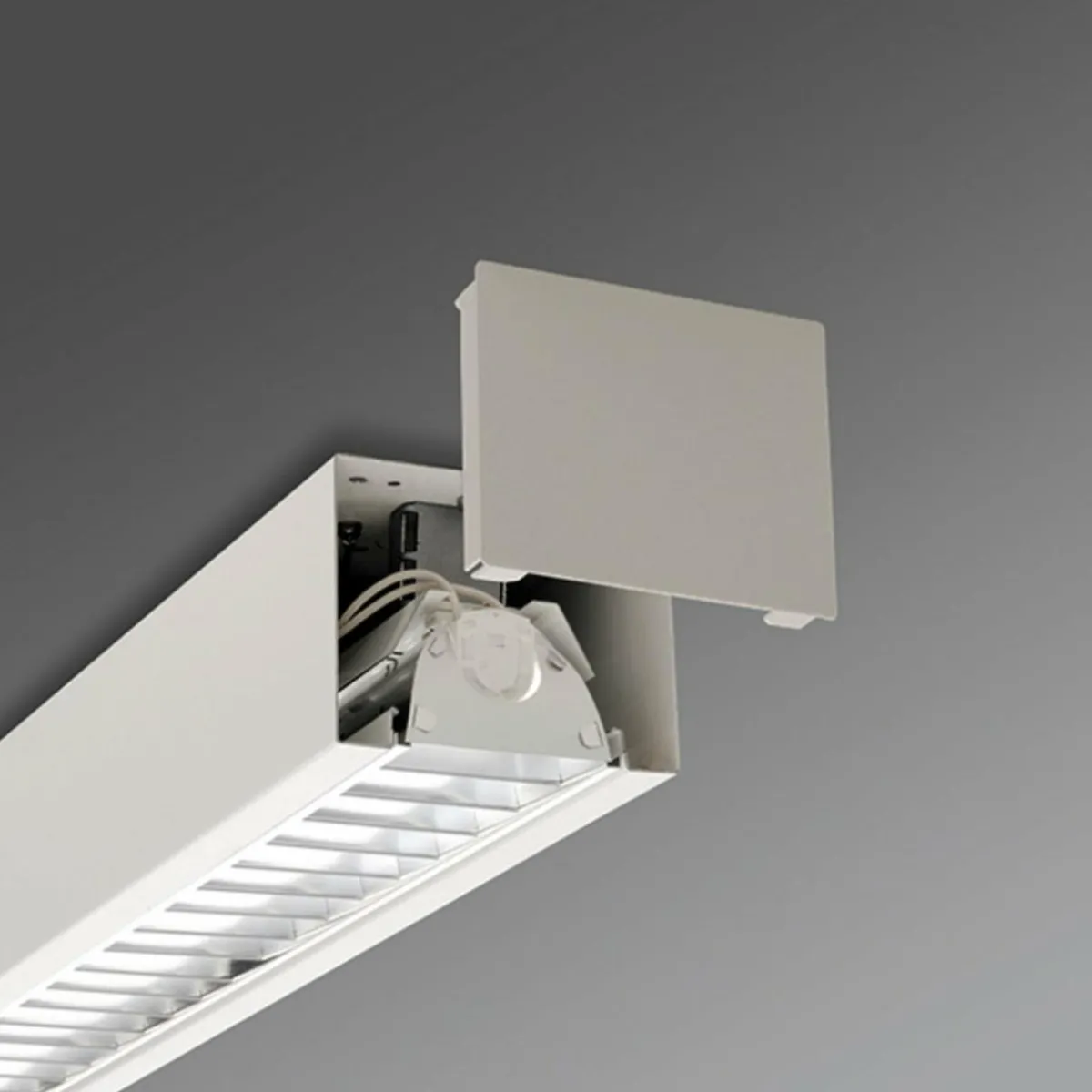 blancalu__embouts_hokalhldsg_pour_hokalhlag_0.webp Best Sale Regiolux Blanc-alu - embouts Hokal-HLDSG-1 pour Hokal-HLAG