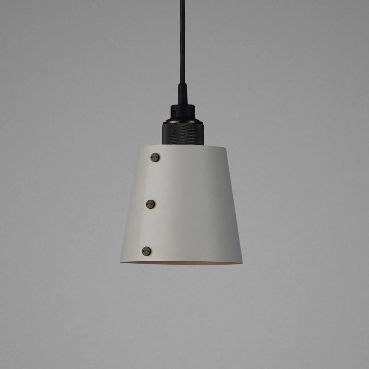 buster__punch_hooked__small_grisbronze_0.webp Shop Buster + Punch Hooked 1.0 small gris/bronze