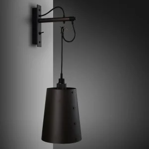 Fashion Buster + Punch Hooked Wall large grapfit/bronze