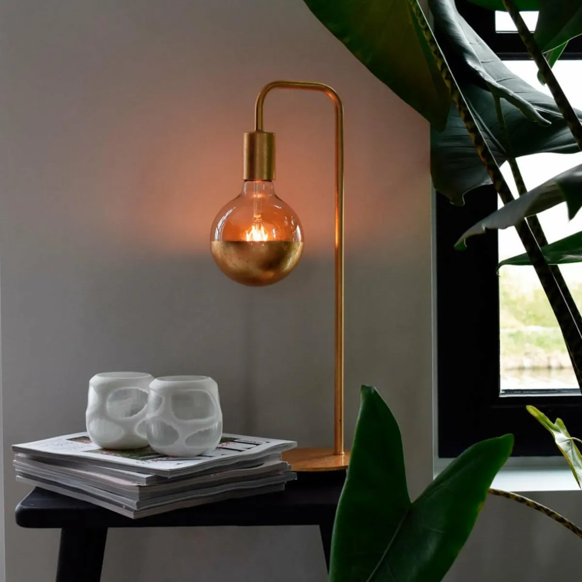 calex_uline_lampe__poser_cble_de_m_dore_1.webp Cheap Calex U-Line lampe à poser, câble de 1,5 m, dorée