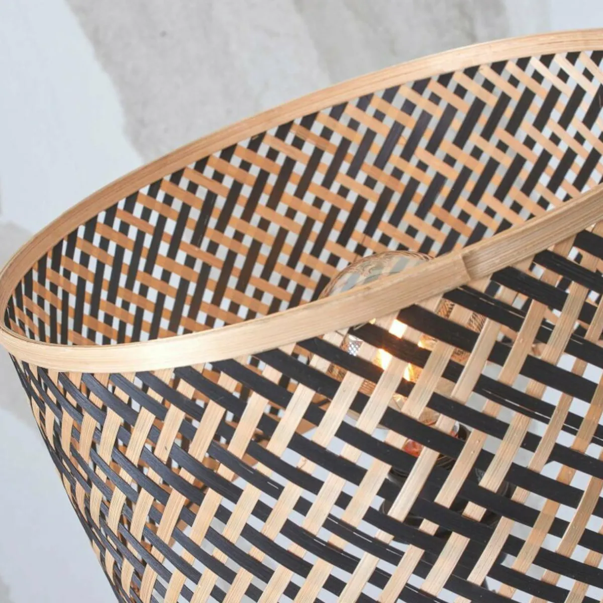 good__mojo_java_lampe_table_trpied_naturelnoir_2.webp Cheap Good & Mojo Java lampe table trépied naturel/noir