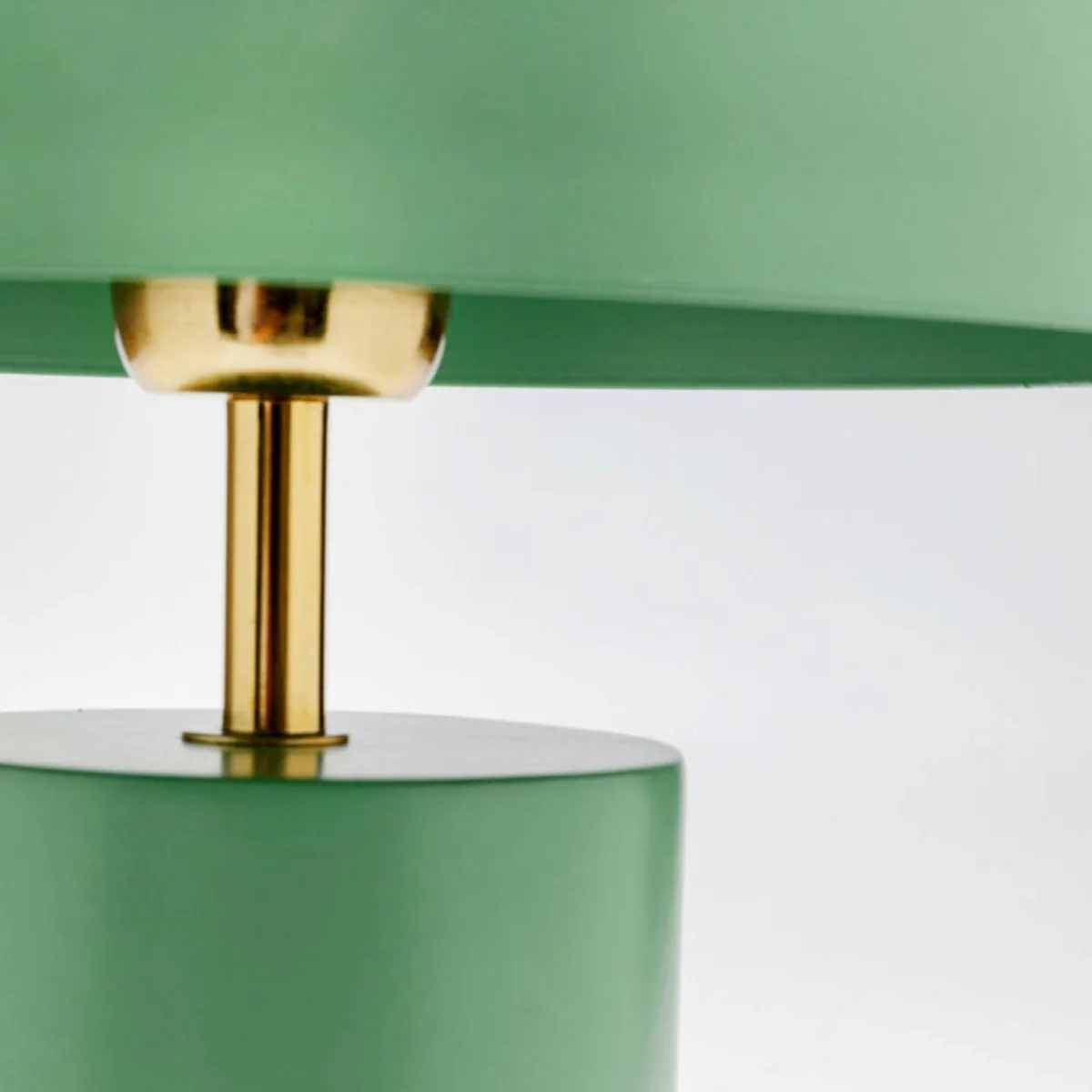 kare_lampe__poser_loungy_vert_acier_hauteur__cm_2.webp Cheap KARE Lampe à poser Loungy, vert, acier, hauteur 38 cm