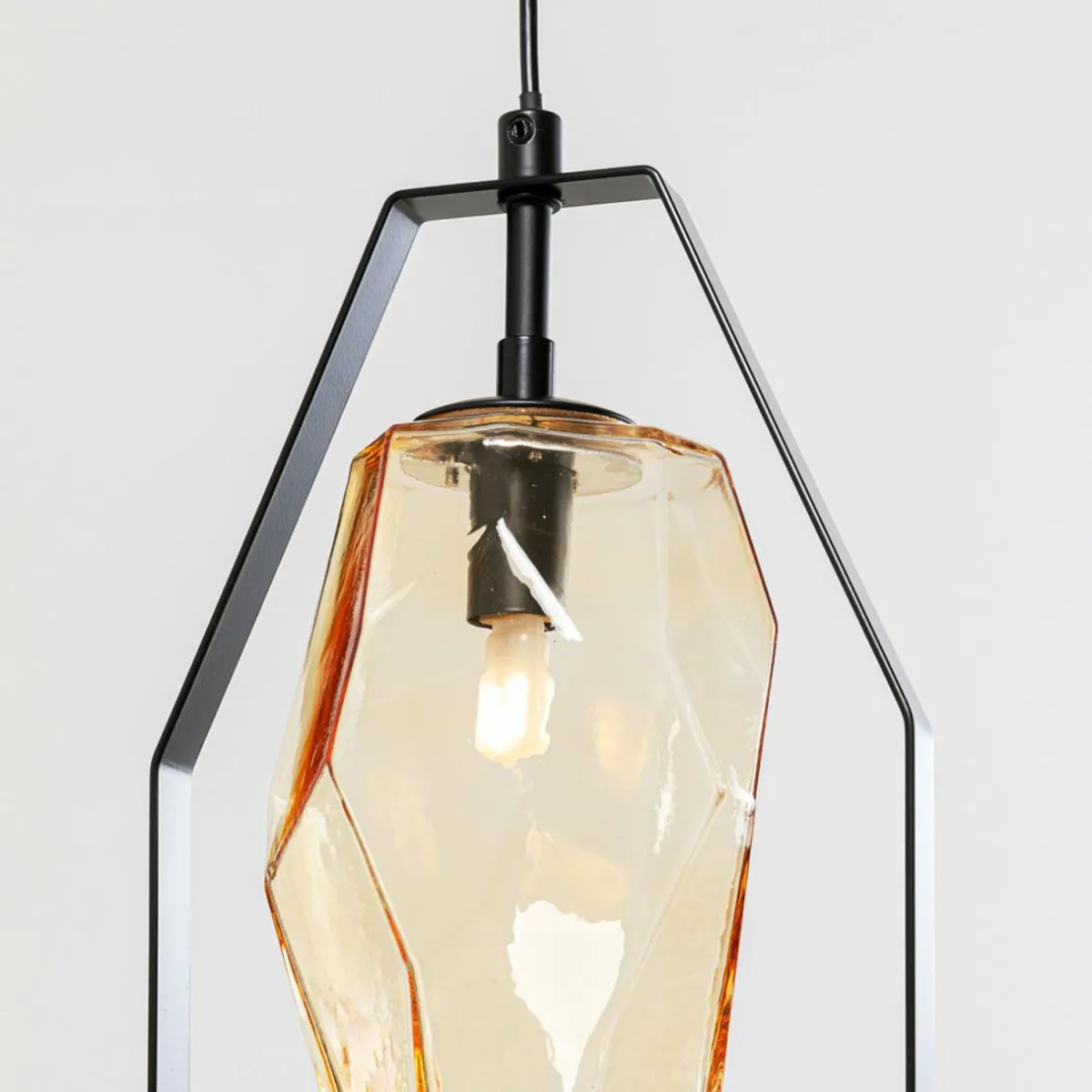 kare_suspension_diamond_fever_dining_noir___lampes_linear_2.webp Best Sale KARE Suspension Diamond Fever Dining noir à 5 lampes linear