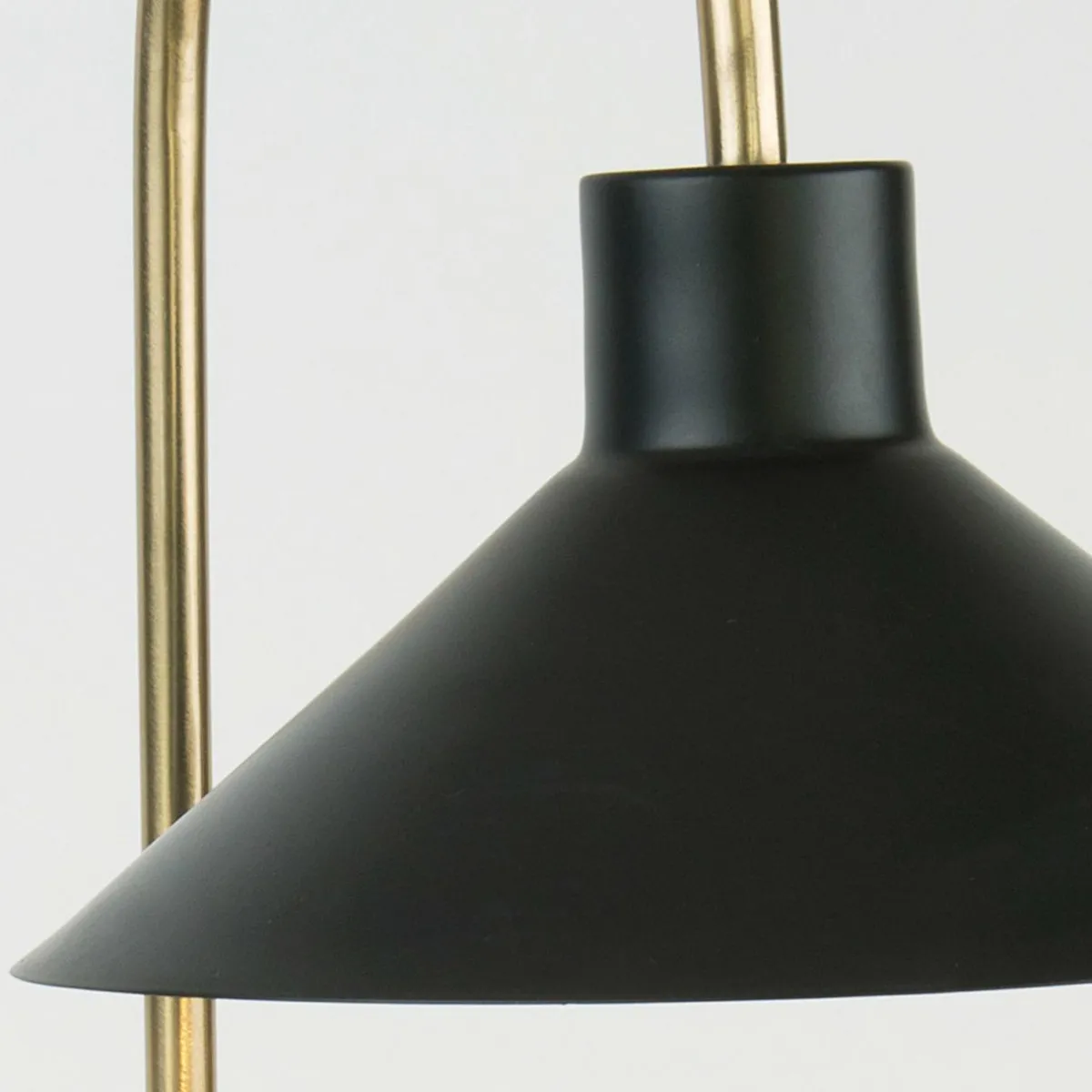 lampe__poser_oktavia_noirdor_hauteur__cm_marbre_1.webp Flash Sale Holländer Lampe à poser Oktavia, noir/doré, hauteur 58 cm, marbre