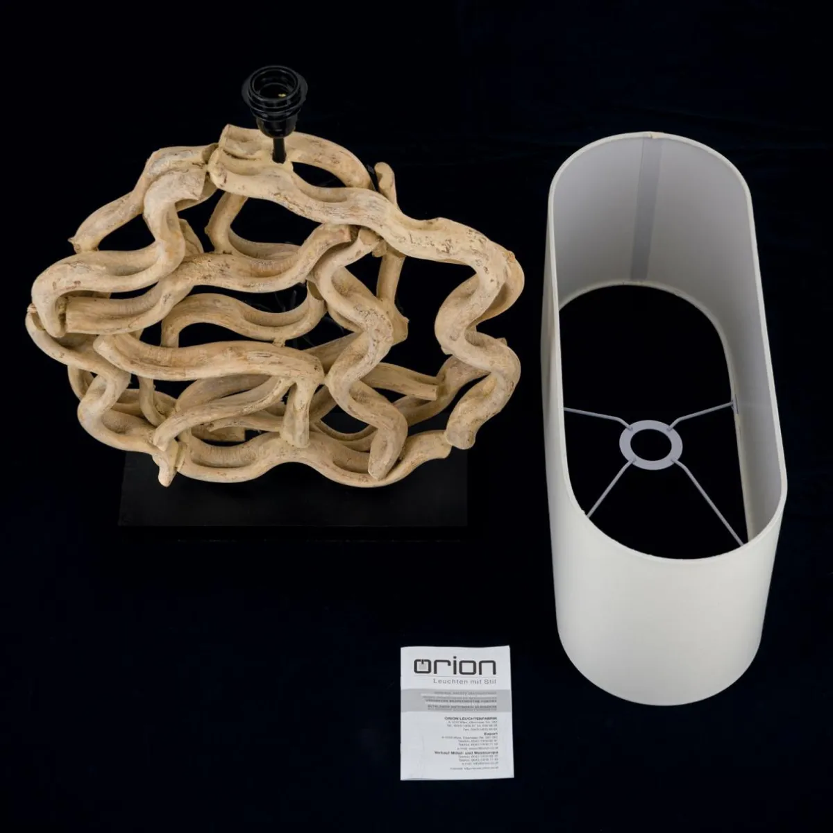 lampe__poser_peggy_avec_pied_en_bois_dcoratif_3.webp Store ORION Lampe à poser Peggy avec pied en bois décoratif