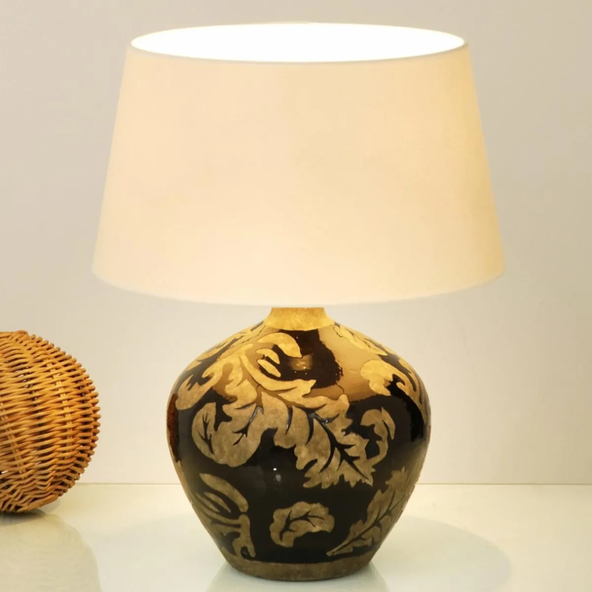 lampe__poser_toulouse_ronde_hauteur_cm_noire_0.webp Shop Holländer Lampe à poser Toulouse ronde, hauteur 42 cm, noire