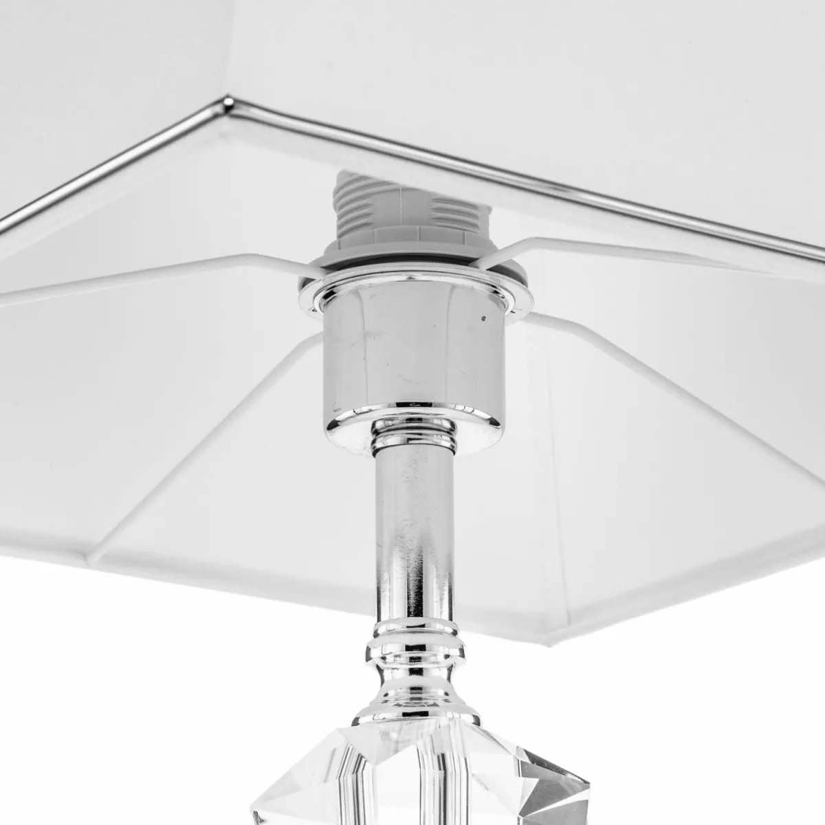 lampe__poser_veronique_pied_troit_blancchrom_7.webp Clearance ORION Lampe à poser Veronique, pied étroit, blanc/chromé