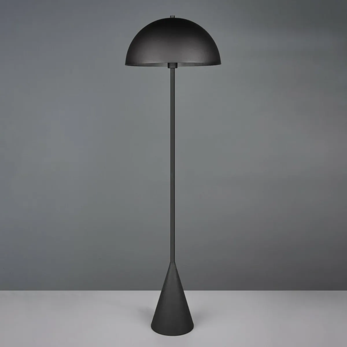 lampe_sur_pied_alfie_noir_mat_mtal_e_0.webp Fashion Trio Lighting Lampe sur pied Alfie, noir mat, métal, E27