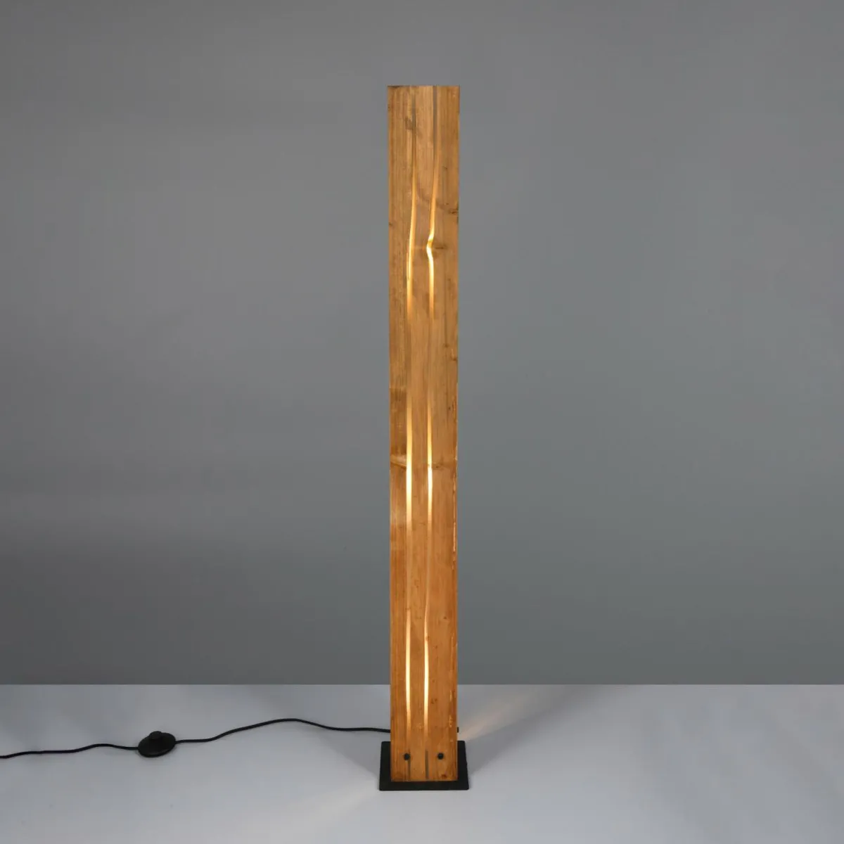lampe_sur_pied_karuni_bois_mtal_marron_clair_noir_1.webp Cheap Trio Lighting Lampe sur pied Karuni, bois, métal, marron clair, noir