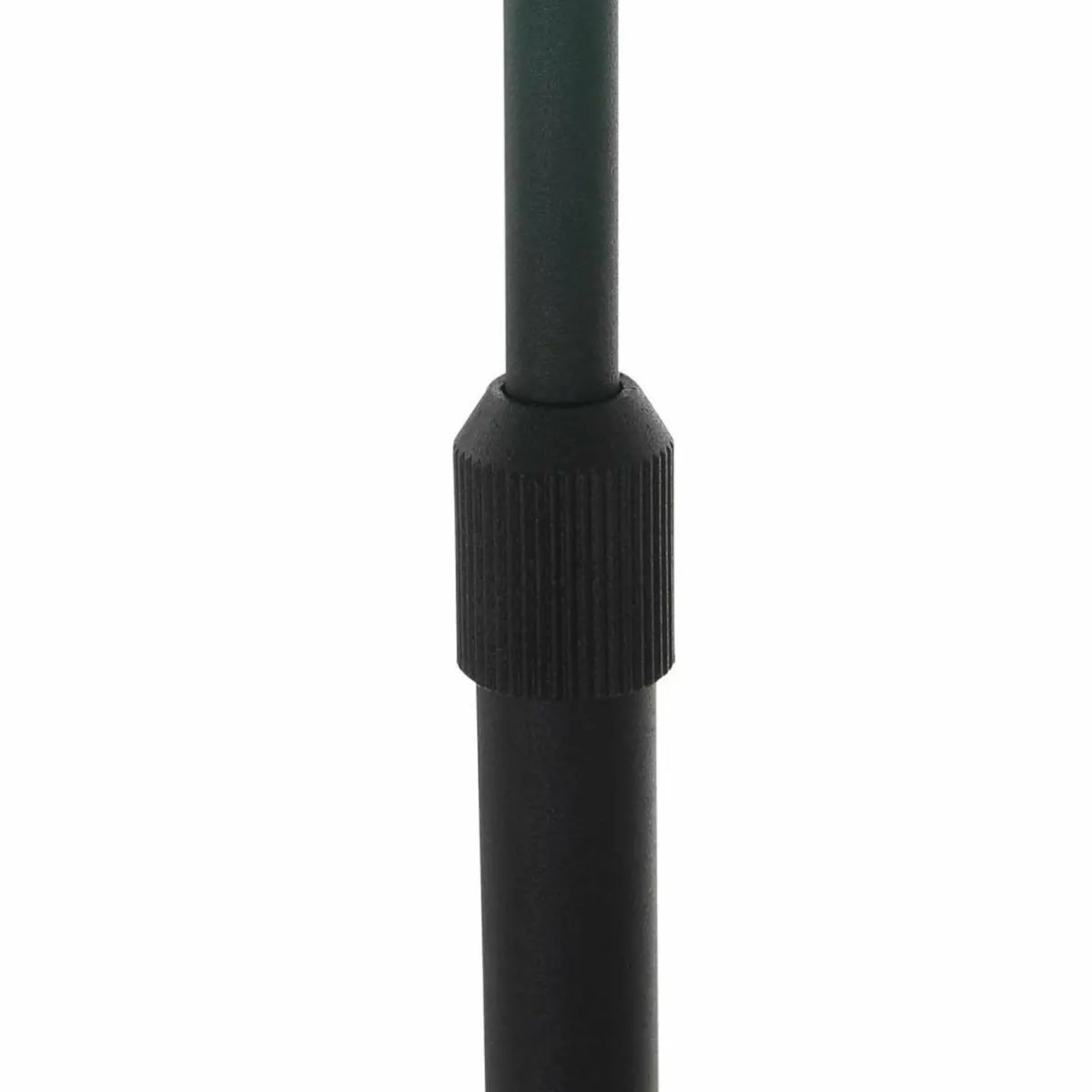 lampe_sur_pied_linstrom_mtal_bambou_tress_noirnaturel_3.webp Online Steinhauer Lampe sur pied Linstrom, métal, bambou tressé, noir/naturel