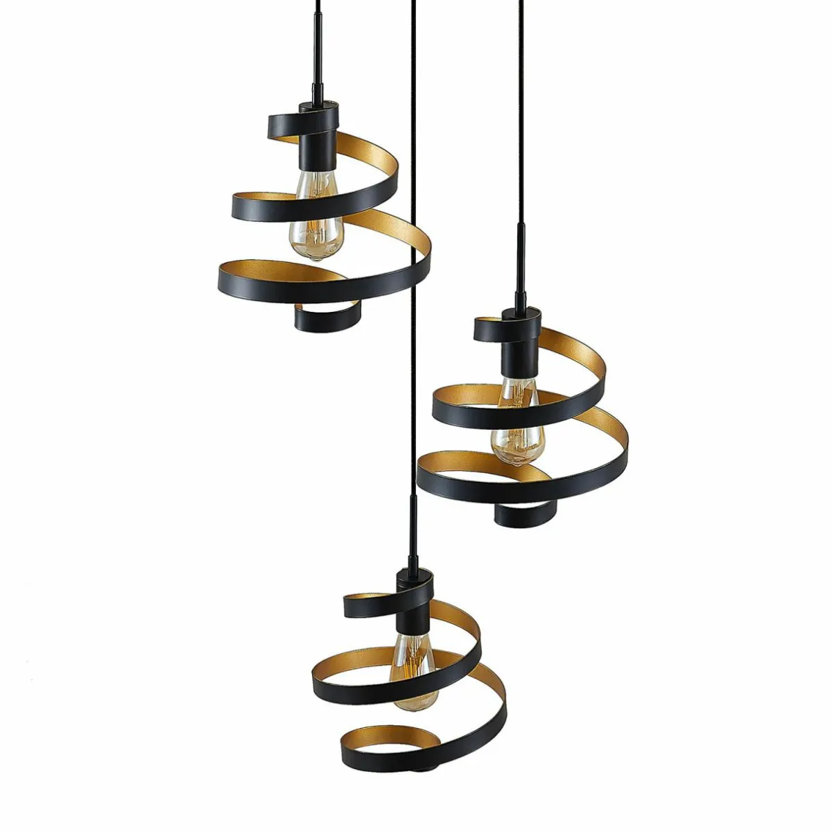 lindby_colten_suspension___cm__lampes_noir_or_3.webp Sale Lindby Colten suspension, Ø 50 cm, 3 lampes, noir, or