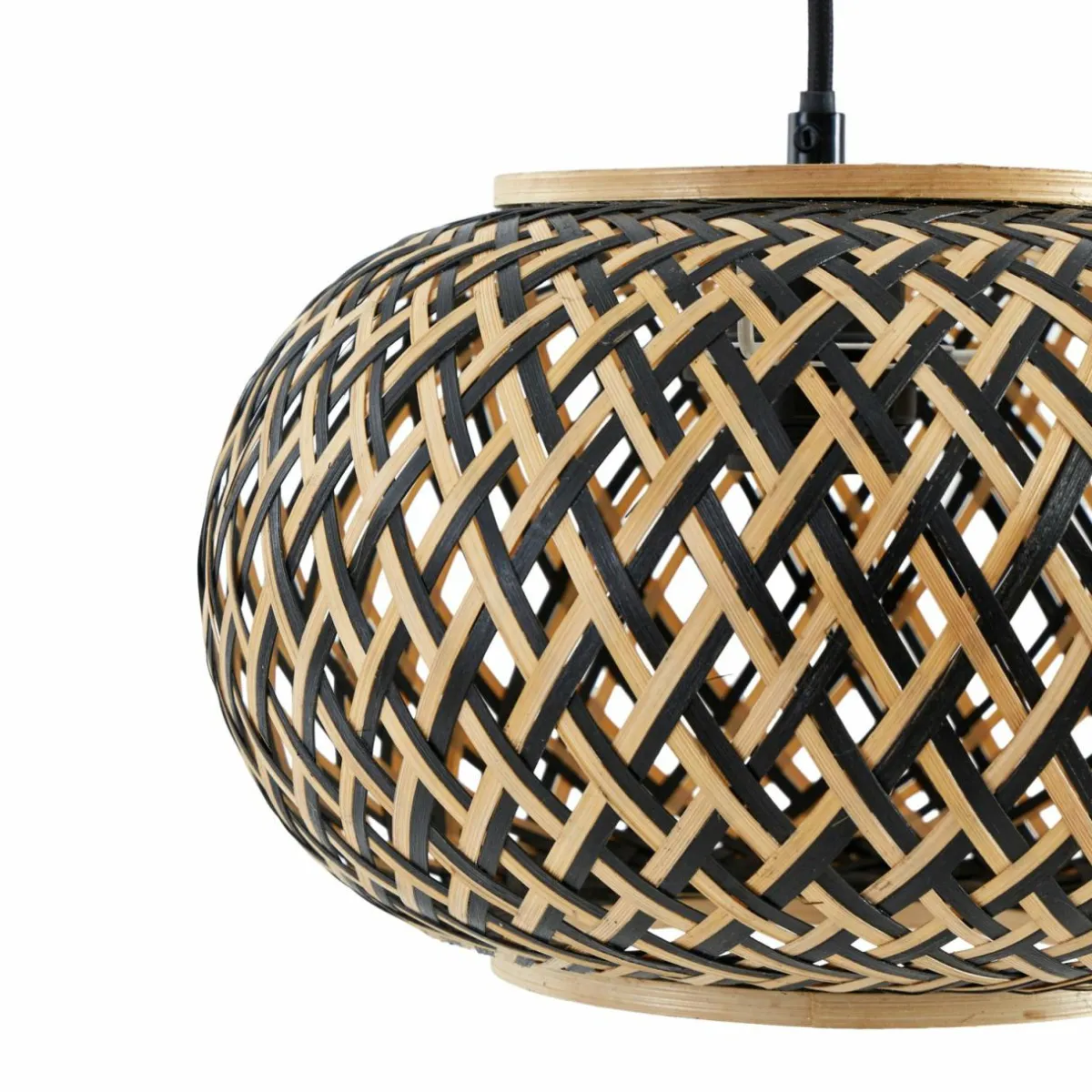 lindby_suspension_nerys__lampes_noir_bambou__cm_2.webp Outlet Lindby suspension Nerys, 3 lampes, noir, bambou, 1.120 cm