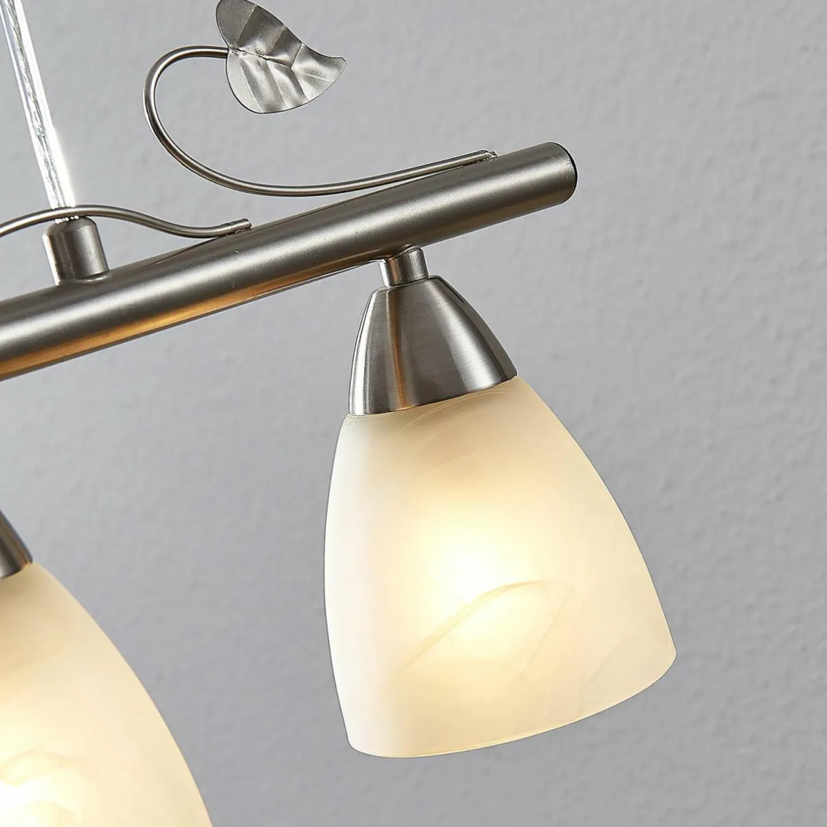 lindby_yannie_suspension_linaire___lampes_5.webp Discount Lindby Yannie suspension linéaire, à 4 lampes