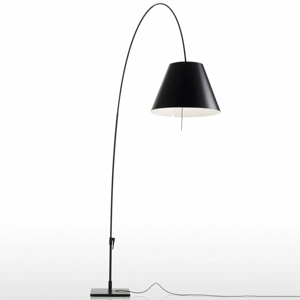 luceplan_lady_costanza_lampadaire_de_i_noir_0.webp New Luceplan Lady Costanza lampadaire D13E i, noir