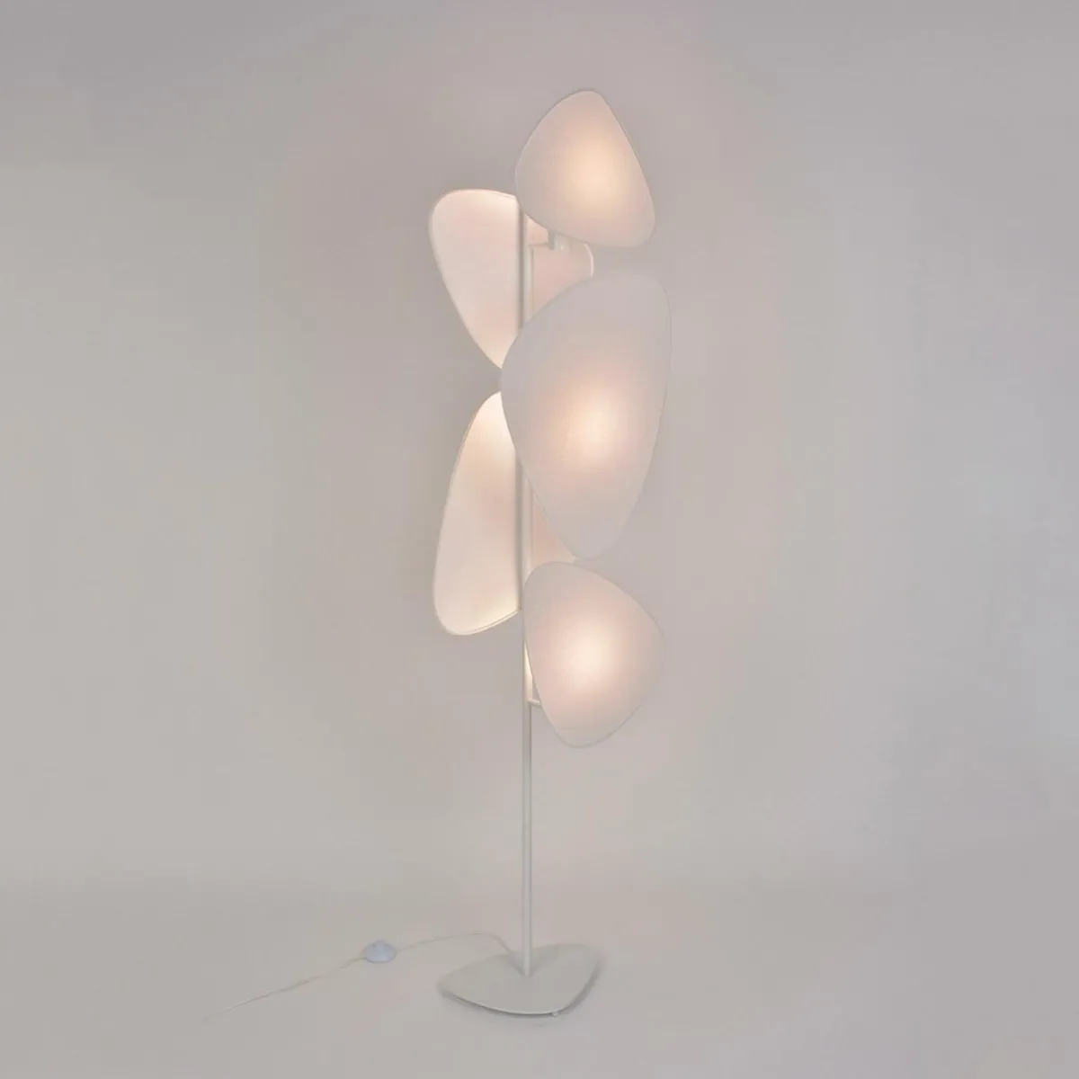 market_set_lampe_sur_pied_screen_papier_blanc_hauteur__cm_1.webp Best MARKET SET Lampe sur pied Screen, papier, blanc, hauteur 179 cm