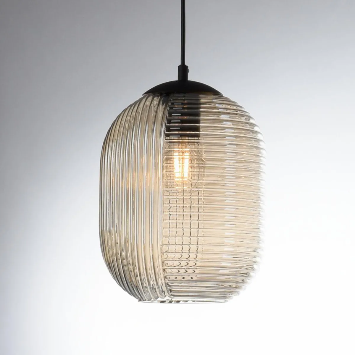 paul_neuhaus_suspension_shitake_ambre_verre___cm_e_4.webp Sale Paul Neuhaus Suspension Shitake, ambre, verre, Ø 19 cm, E27