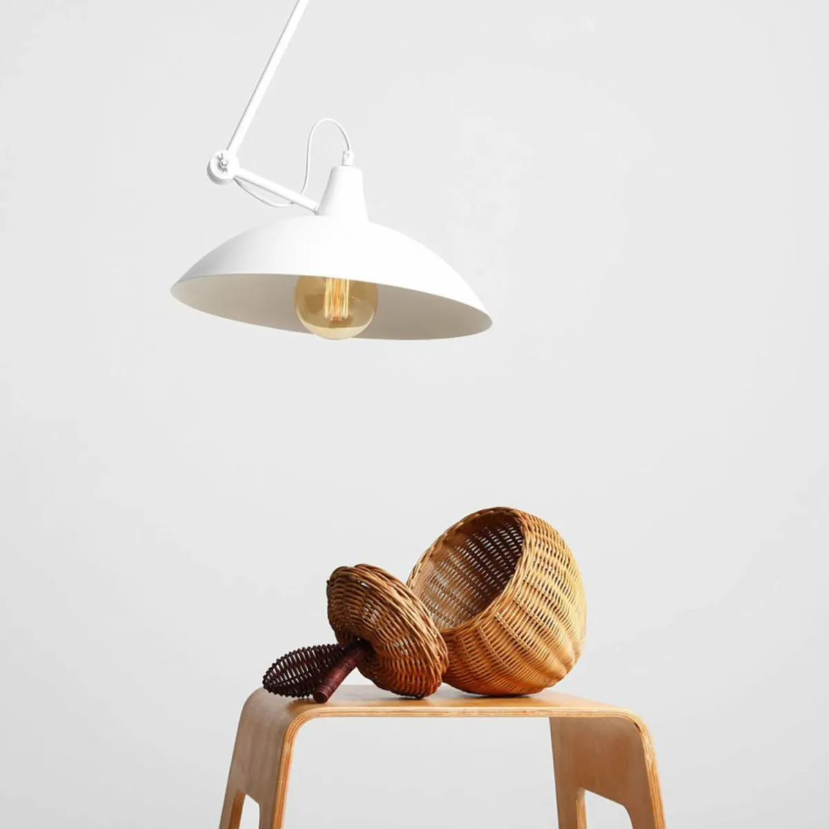 plafonnier__rglable___lampe_blanc_0.webp Best Sale ALDEX Plafonnier 808 réglable à 1 lampe blanc