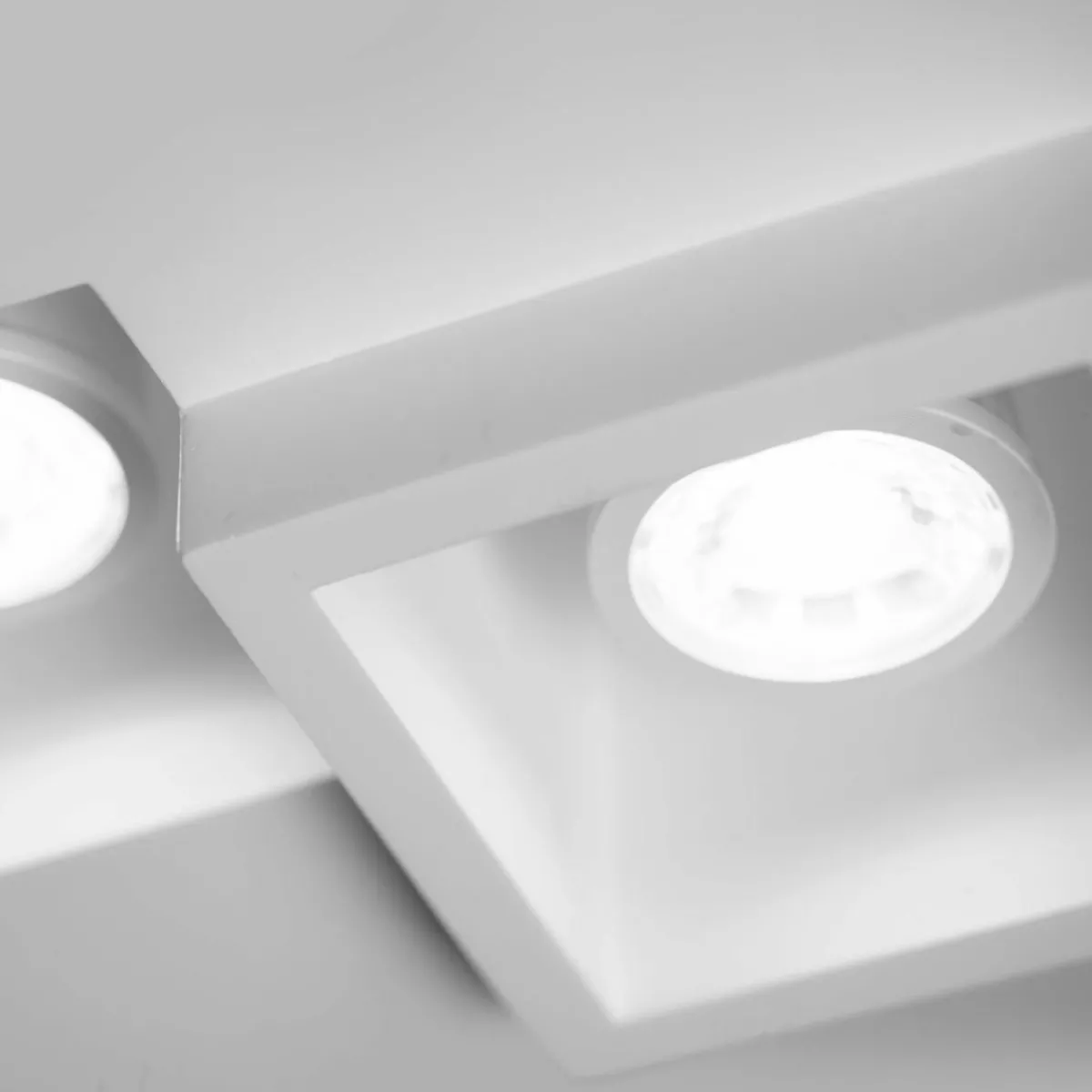 plafonnier_encastr_heraea___lampes_3-1.webp Hot TECNICO by Sforzin Plafonnier encastré Heraea à 2 lampes