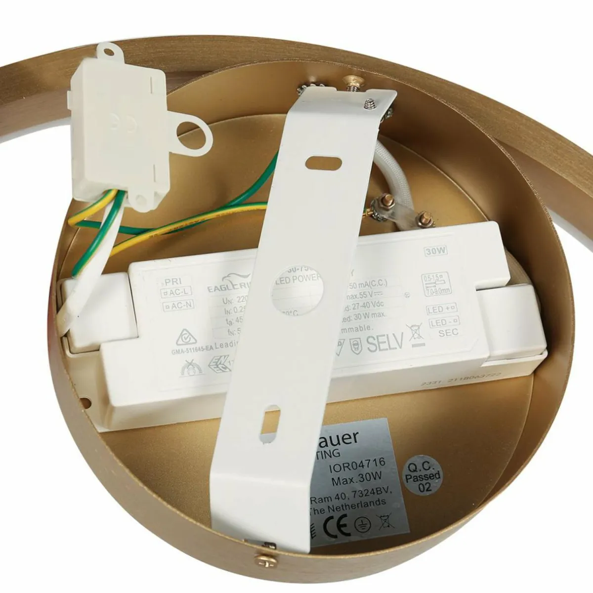 plafonnier_led_mykty_dor_forme_danneau_mtal_3.webp Discount Steinhauer Plafonnier LED Mykty, doré, forme d'anneau, métal