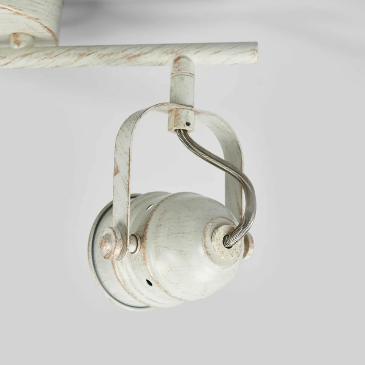plafonnier_leonor___lampes_en_blanc_3.webp Sale Lindby Plafonnier Leonor à 2 lampes en blanc