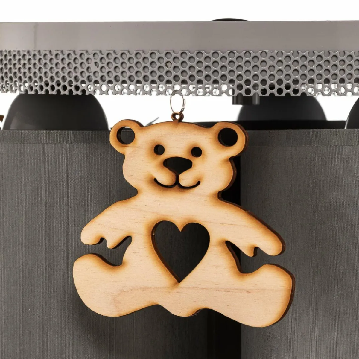 plafonnier_mis_gris_avec_ours_en_bois___lampes_3.webp Flash Sale Eko-Light Plafonnier Mis, gris avec ours en bois, à 3 lampes