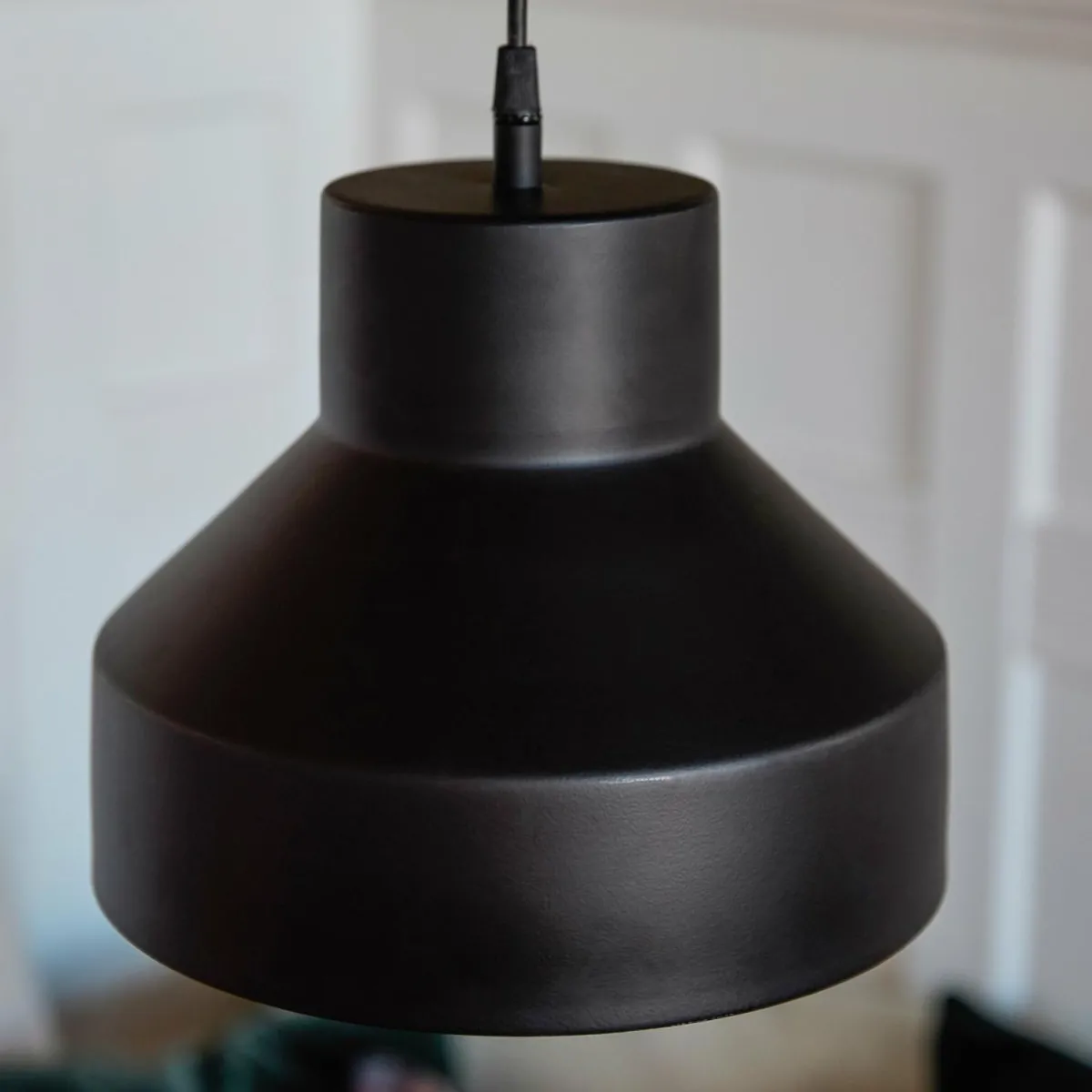 pr_home_solo_suspension__cm_noir_mat_1.webp Hot PR Home Solo suspension Ø 26 cm noir mat