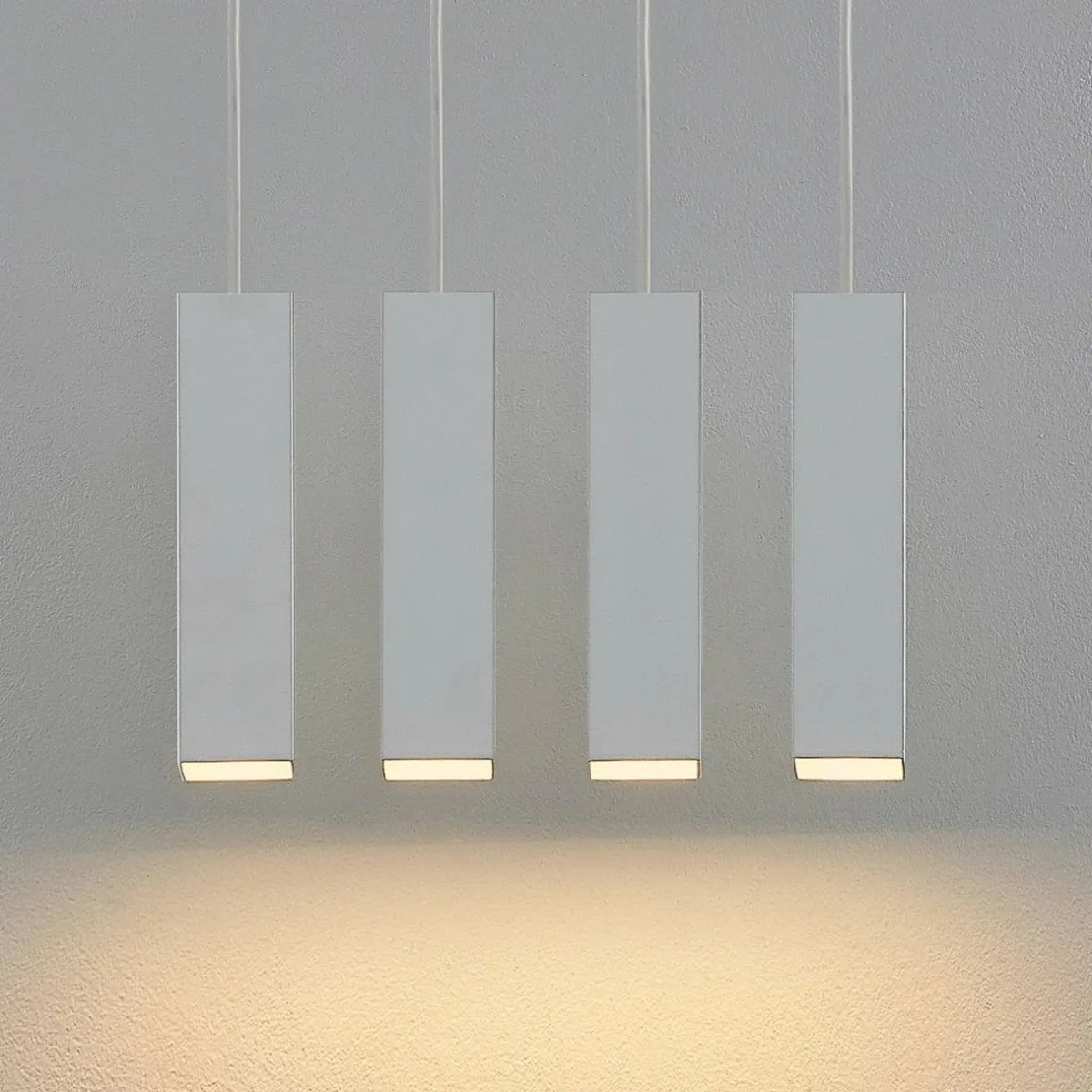 prios_neliyah_suspension_blanche__lampes_2.webp Outlet PRIOS Neliyah suspension blanche, 4 lampes