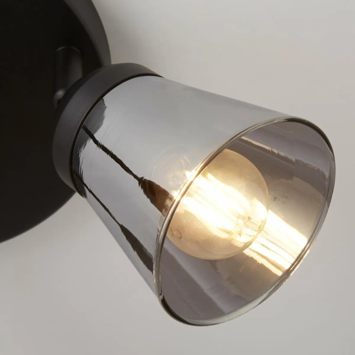 spot_pour_plafond_classy___lampes_2.webp Best Searchlight Spot pour plafond Classy à 3 lampes