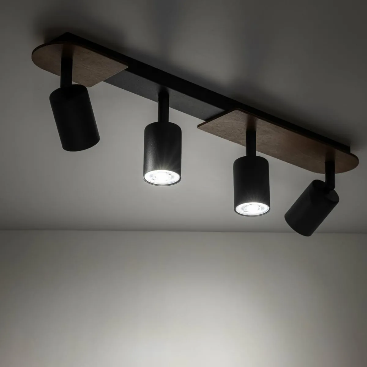 spot_pour_plafond_cover_wood_noyer___lampes_2.webp Best TK Lighting Spot pour plafond Cover Wood, noyer, à 4 lampes