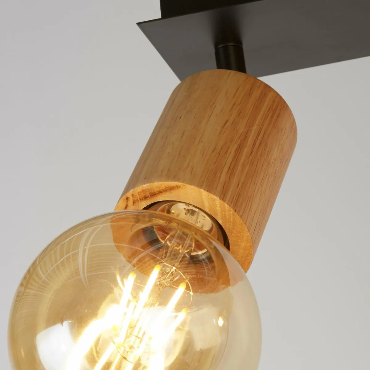 spot_pour_plafond_spinny__lampes_bois_de_caoutchouc_longueur__cm_e_1.webp Clearance Searchlight Spot pour plafond Spinny, 4 lampes, bois de caoutchouc, longueur 90 cm, E27