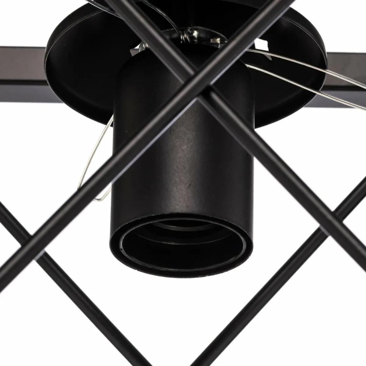 suspension_avbsy_noire___lampe_5.webp Cheap Avonni Suspension AV-1732-1BSY noire, à 1 lampe