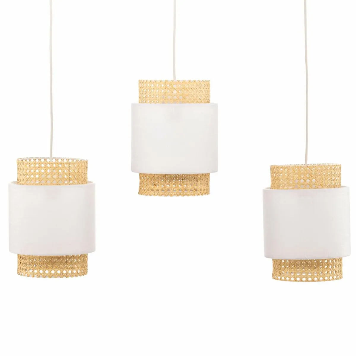 suspension_boho_linaire___lampes_blancherotin_4.webp Best Sale TK Lighting Suspension Boho linéaire à 3 lampes blanche/rotin