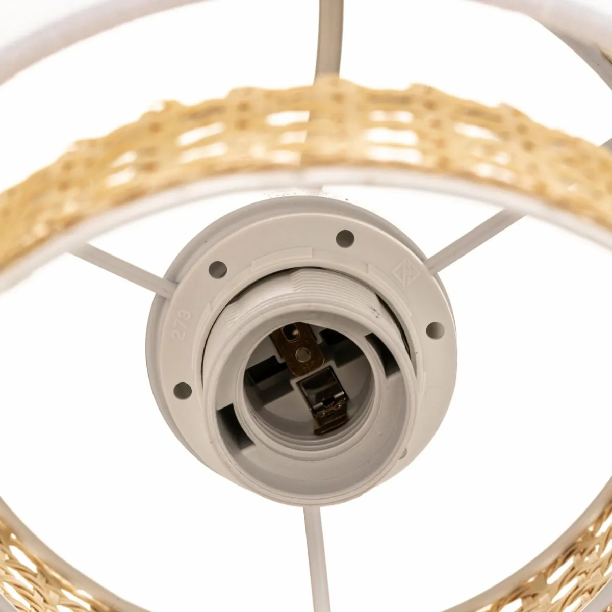suspension_boho_linaire___lampes_blancherotin_6.webp Best Sale TK Lighting Suspension Boho linéaire à 3 lampes blanche/rotin