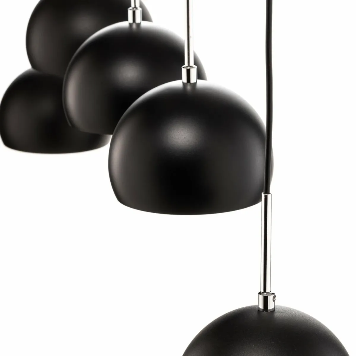 suspension_cool__cinq_lampes_longue_noire_3.webp Sale Luminex Suspension Cool, à cinq lampes longue, noire