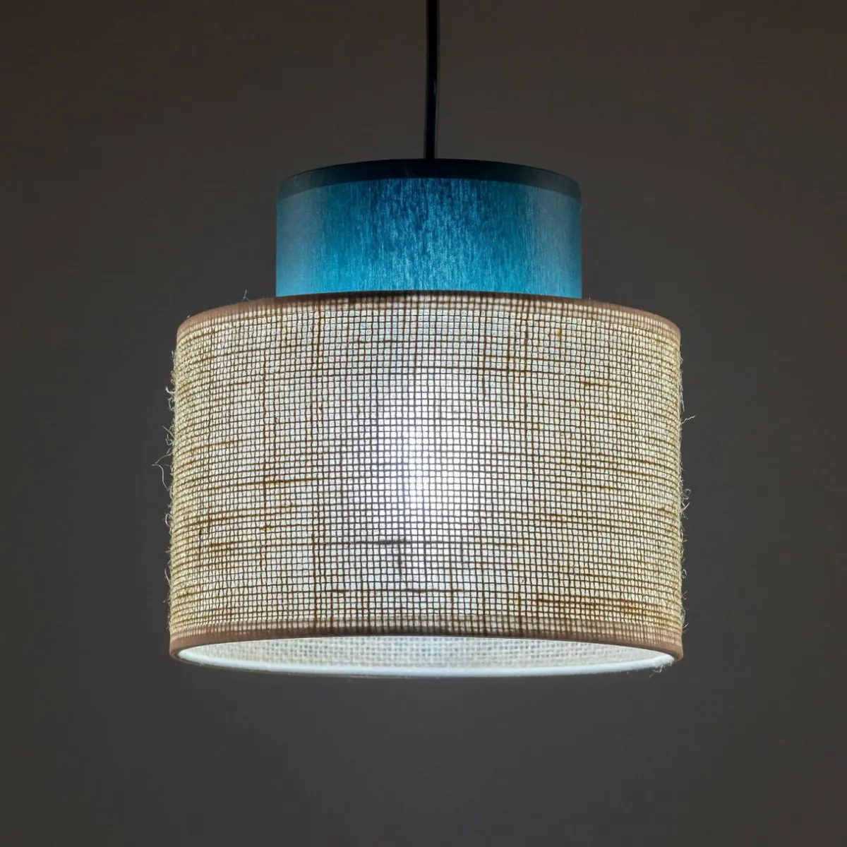 suspension_duo_abatjour_en_jute_ptrolebrun_naturel___cm_1-1.webp Best Sale TK Lighting Suspension Duo, abat-jour en jute, pétrole/brun naturel, Ø 20 cm