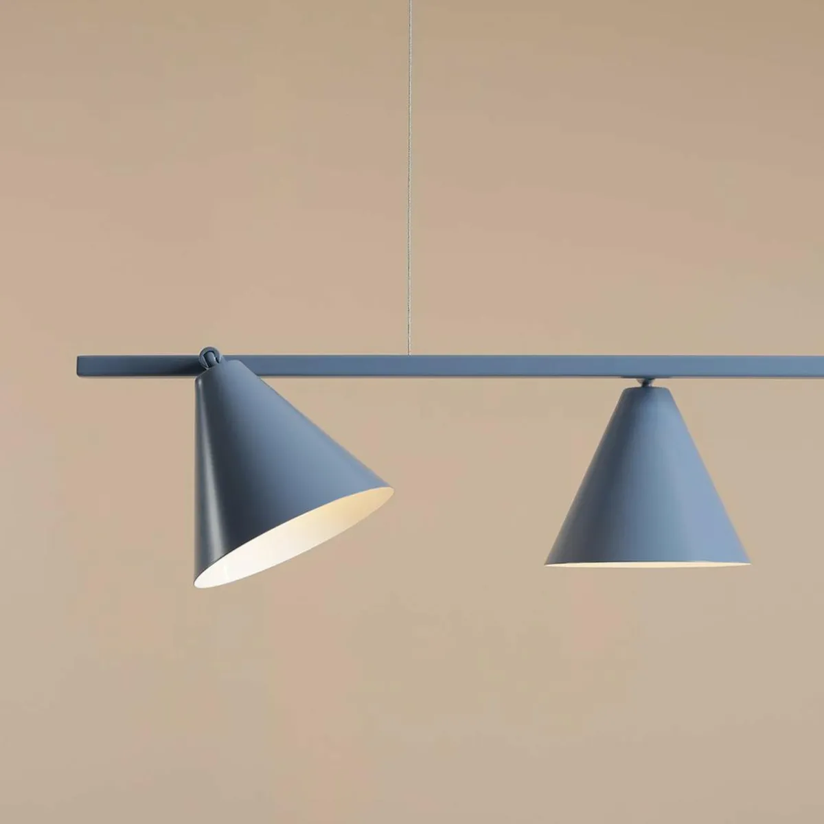 suspension_form__mtal_cne___lampes_bleu_clair_2.webp Shop ALDEX Suspension Form 4, métal, cône, à 4 lampes, bleu clair
