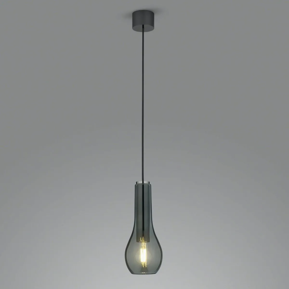 suspension_gara_avec_abatjour_verre_fum__lampe_1.webp Store Helestra Suspension Gara avec abat-jour verre fumé, 1 lampe