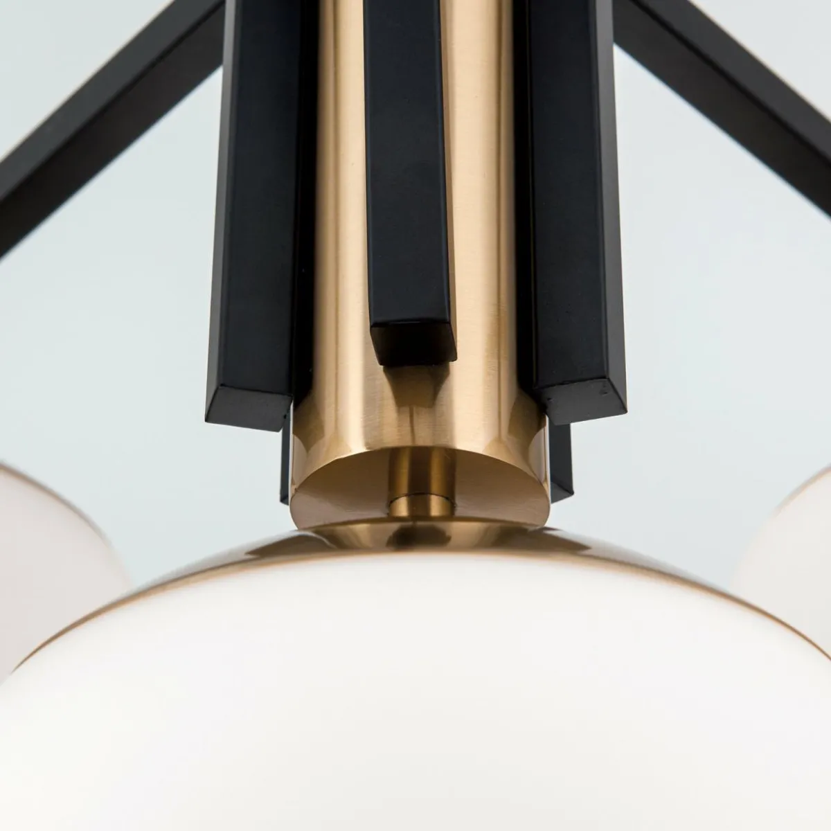 suspension_josephine__six_lampes_0.webp Shop ORION Suspension Josephine, à six lampes