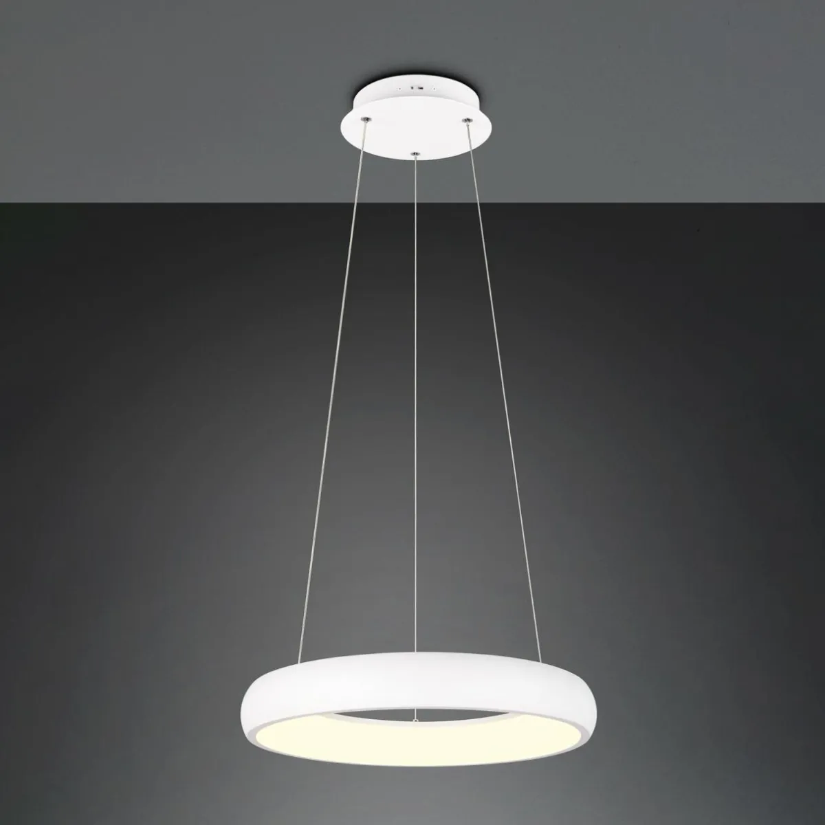 suspension_led_cardona___cm_blanc_cct_mtal_0.webp Outlet Trio Lighting Suspension LED Cardona, Ø 46,5 cm, blanc, CCT, métal