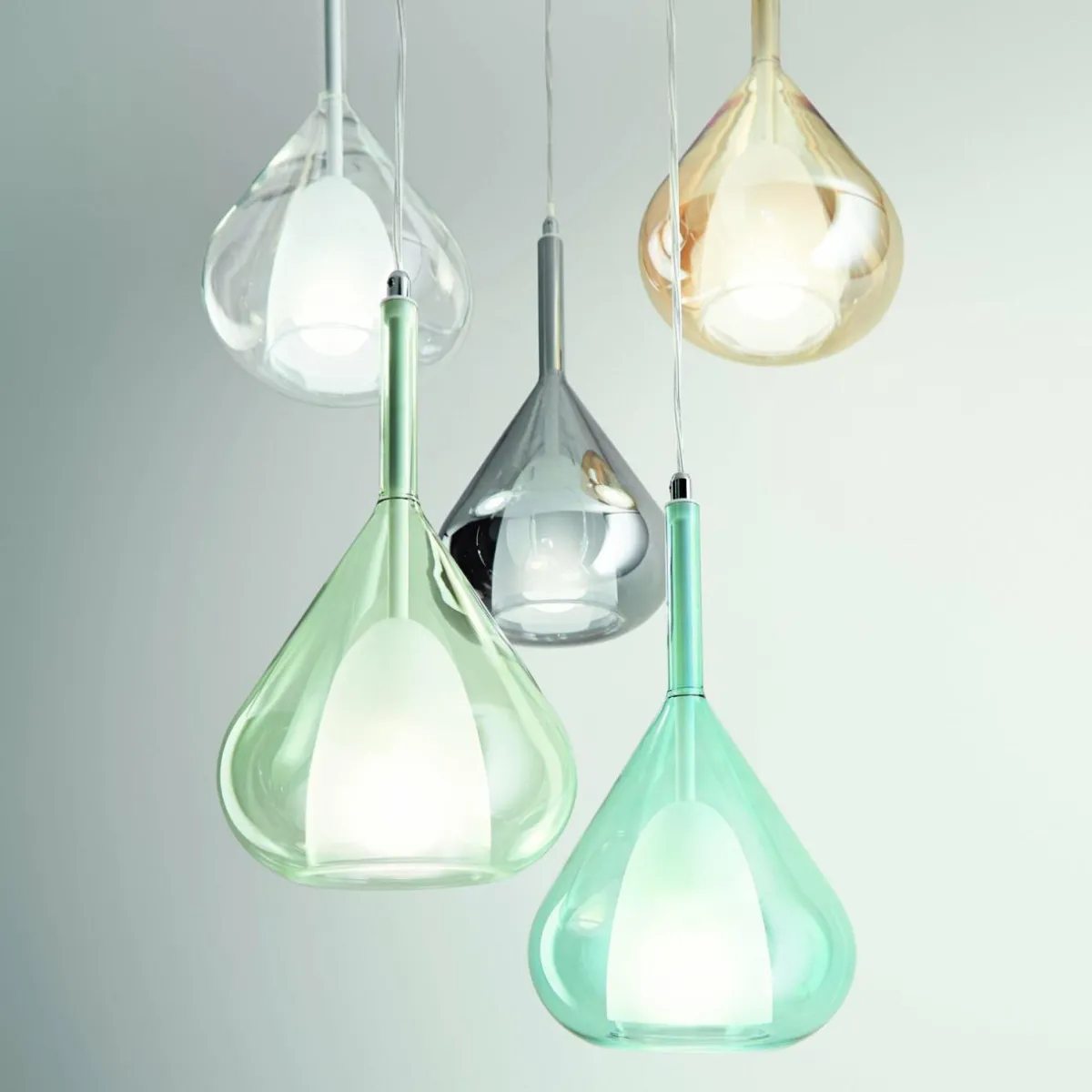 suspension_lila_bleu_azur___lampe_verre_1.webp Store Fabas Luce Suspension Lila, bleu azur, à 1 lampe, verre