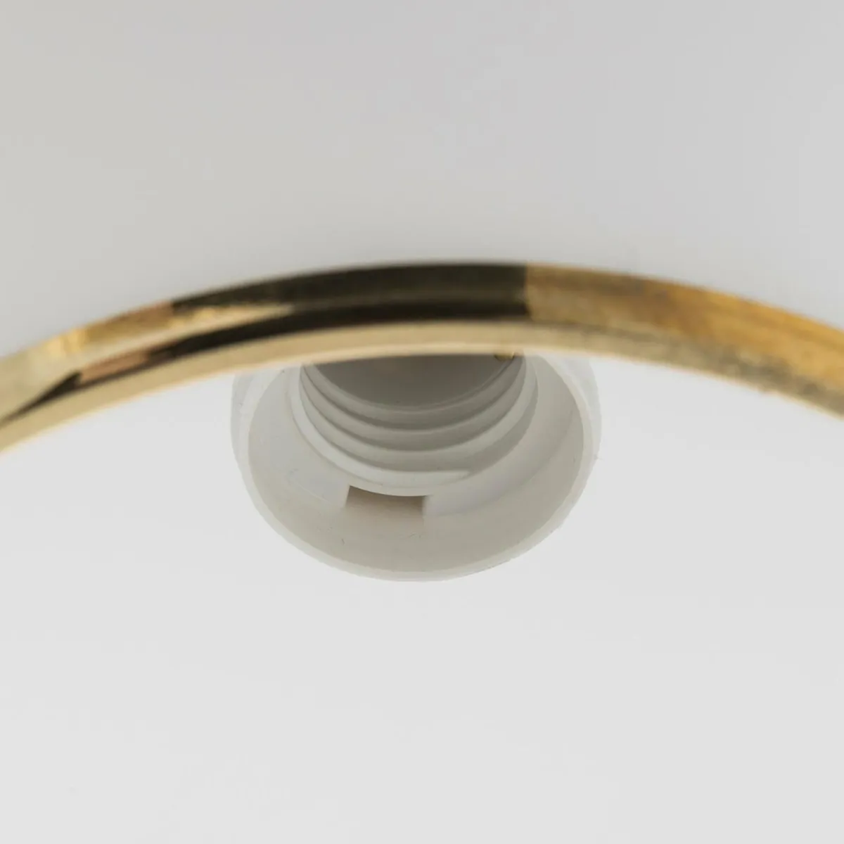 suspension_mina___lampes_laiton_6.webp Store Argon Suspension Mina à 5 lampes, laiton