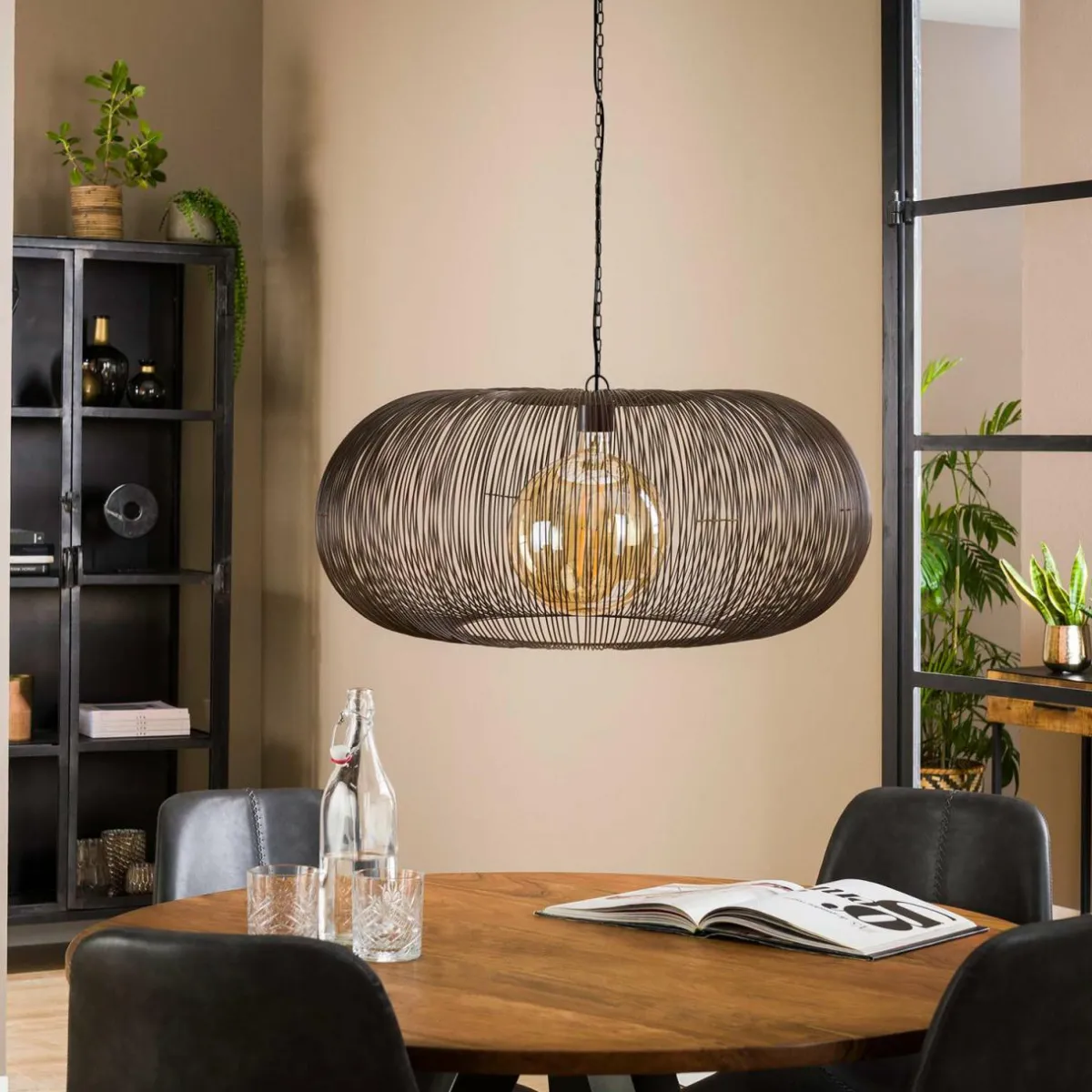 suspension_rippberg_noire__une_lampe_0.webp Store Zijlstra Suspension Rippberg, noire, à une lampe