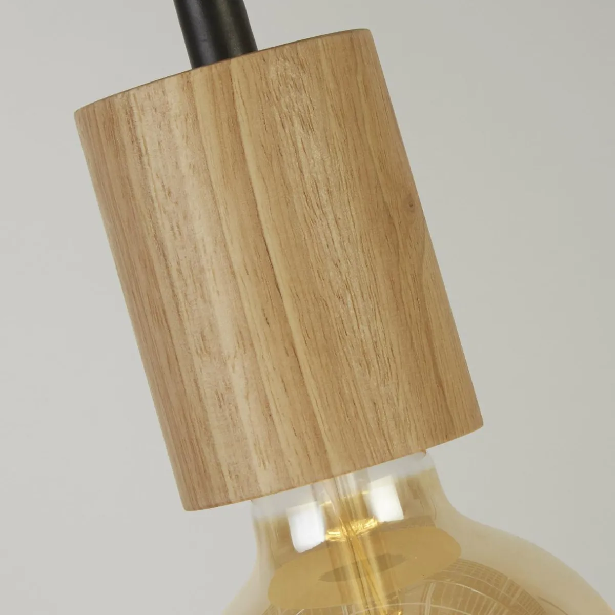 suspension_spinny_araigne___cm__lampes_bois_de_caoutchouc_e_2.webp Shop Searchlight Suspension Spinny, araignée, Ø 28 cm, 5 lampes, bois de caoutchouc, E27